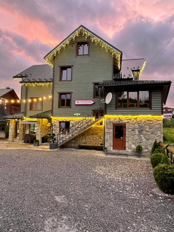 Zatyshok Nad Prutom Hotell Bukovel Exteriör bild