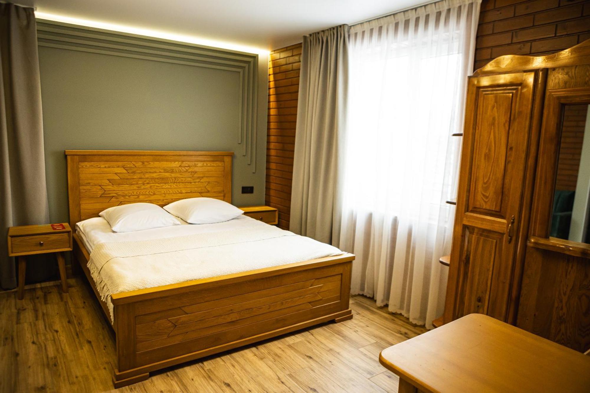 Zatyshok Nad Prutom Hotell Bukovel Exteriör bild