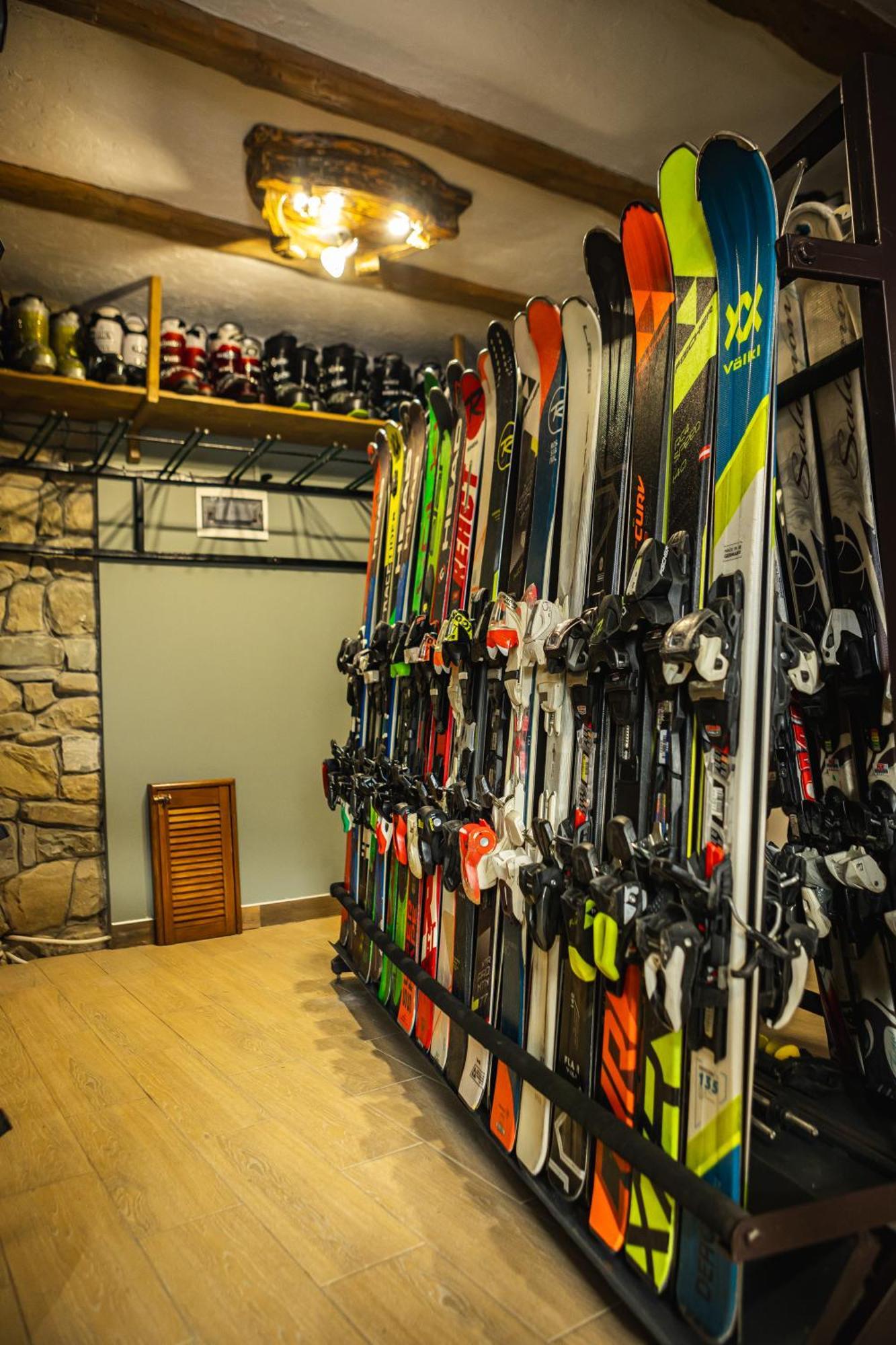 Zatyshok Nad Prutom Hotell Bukovel Exteriör bild