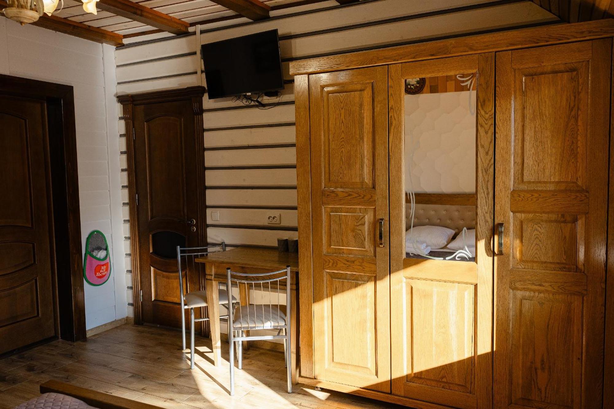 Zatyshok Nad Prutom Hotell Bukovel Exteriör bild